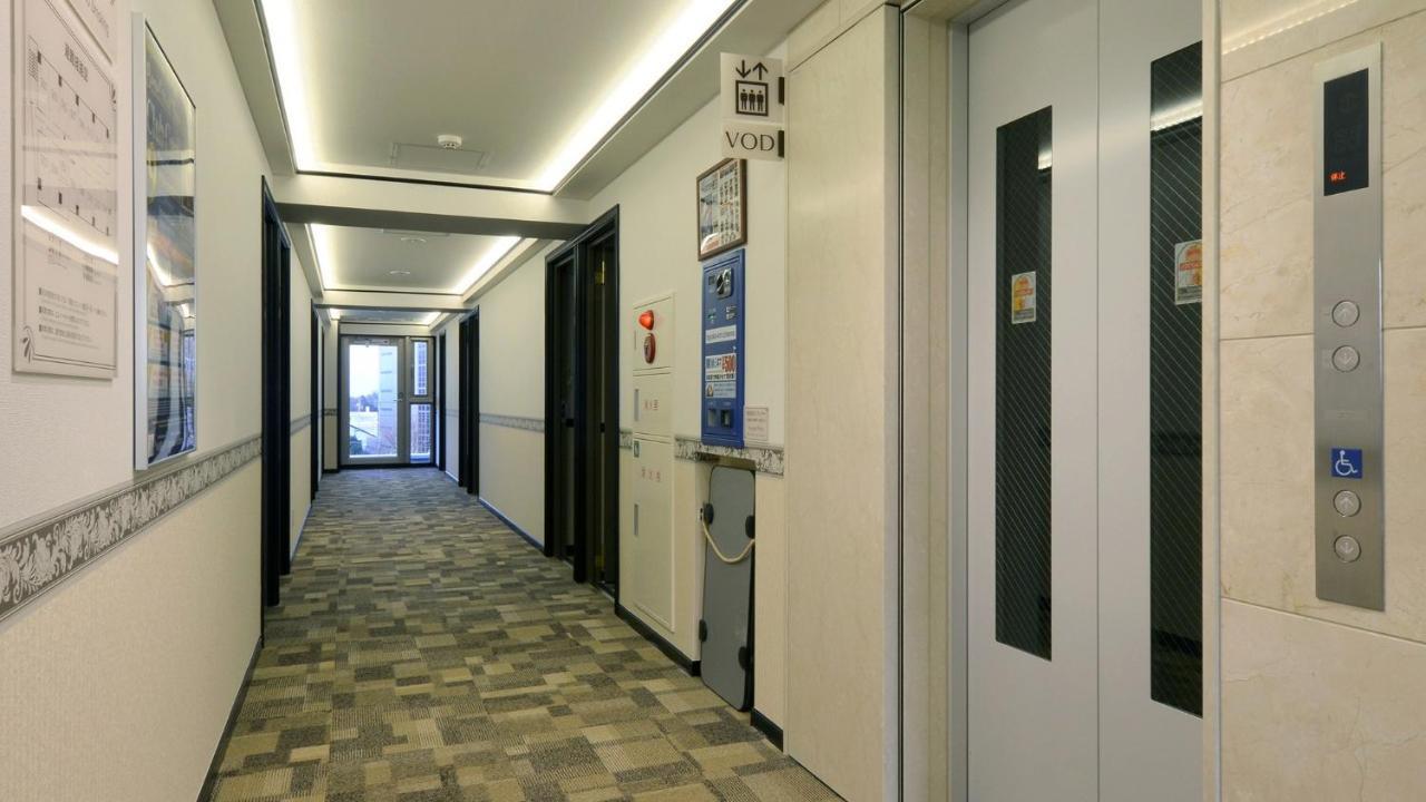 Toyoko Inn Saitama Iwatsuki Ekimae Buitenkant foto